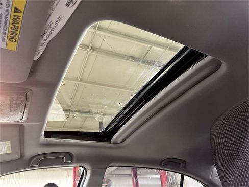 Used 2016 Honda Accord EX image 21