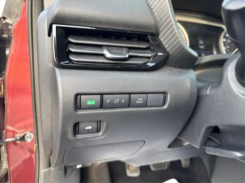 Used 2020 Nissan Sentra SV FWD image 21