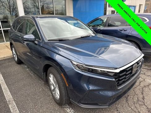 Used 2025 Honda CR-V EX-L image 5