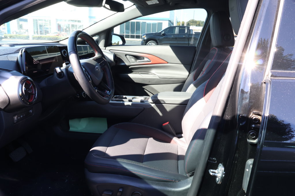 Used 2024 Chevrolet Equinox EV RS AWD/4WD image 8