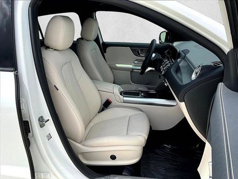 Used 2026 Mercedes-Benz GLA 250 image 9