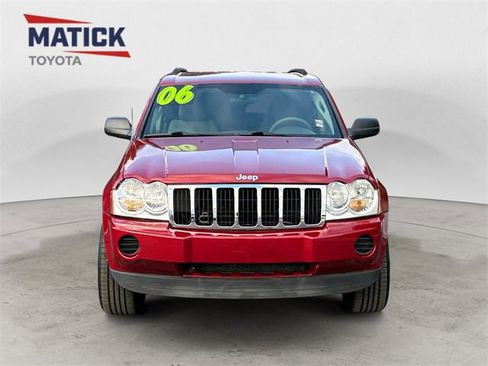 Used 2006 Jeep Grand Cherokee Laredo image 2