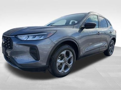 Used 2025 Ford Escape ST-Line image 1