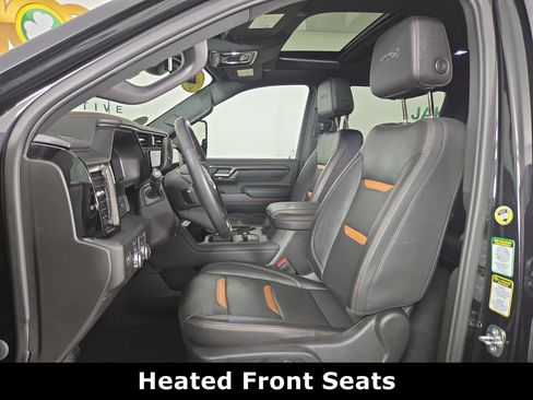 Used 2024 GMC Sierra 2500 AT4 w/ AT4 Preferred Package image 12