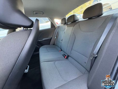Certified 2025 Kia K4 FWD image 27