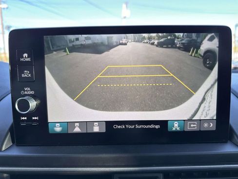 Used 2023 Honda Pilot EX-L image 23
