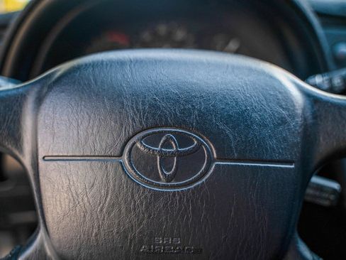 Used 1997 Toyota Celica GT image 31