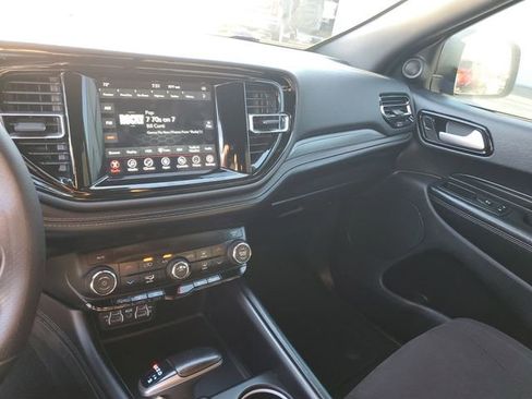 Used 2021 Dodge Durango SXT image 25
