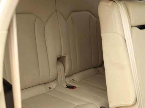 Used 2018 Audi Q7 3.0T Prestige w/ Prestige Package image 46