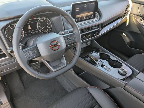 New 2026 Nissan Rogue SV AWD/4WD image 11