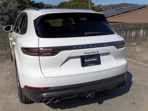 Certified 2021 Porsche Cayenne S AWD/4WD image 21