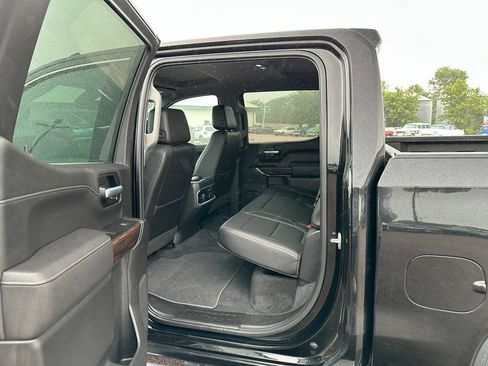 Used 2019 GMC Sierra 1500 SLT w/ SLT Premium Plus Package AWD/4WD image 20