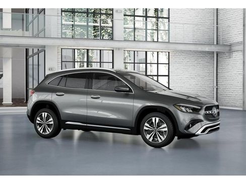 New 2026 Mercedes-Benz GLA 250 GLA 250 image 13