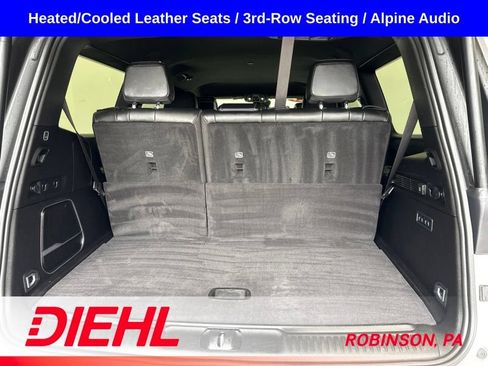 Used 2024 Jeep Wagoneer Series III AWD/4WD image 10