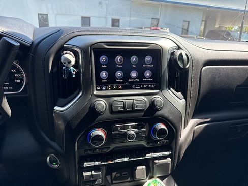 Used 2021 Chevrolet Silverado 2500 LTZ w/ LTZ Plus Package image 7