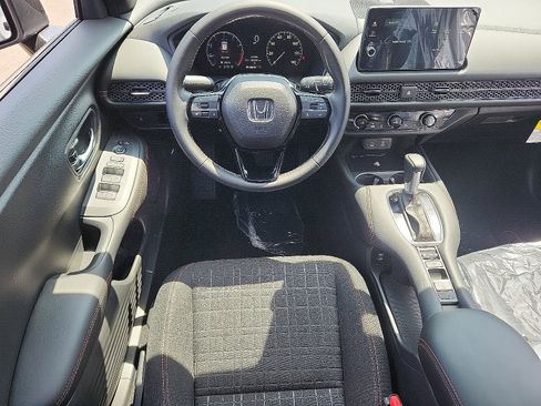 New 2026 Honda HR-V Sport image 9
