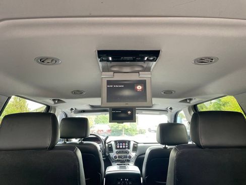 Used 2016 GMC Yukon XL SLT w/ Open Road Package AWD/4WD image 38