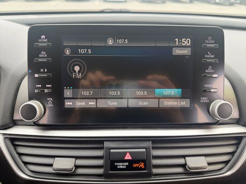 Used 2021 Honda Accord Sport image 16