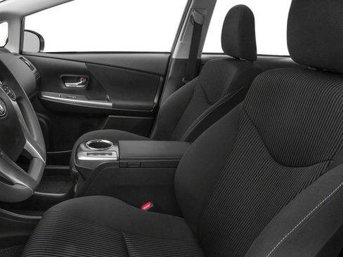 Used 2017 Toyota Prius V Two image 9