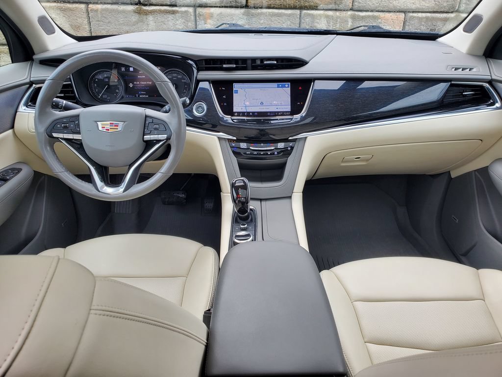 Used 2021 Cadillac XT6 Premium Luxury AWD/4WD image 20