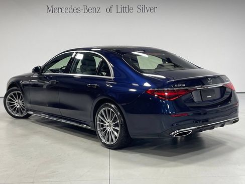 Used 2026 Mercedes-Benz S 580 4MATIC Sedan w/ AMG Line Package image 3