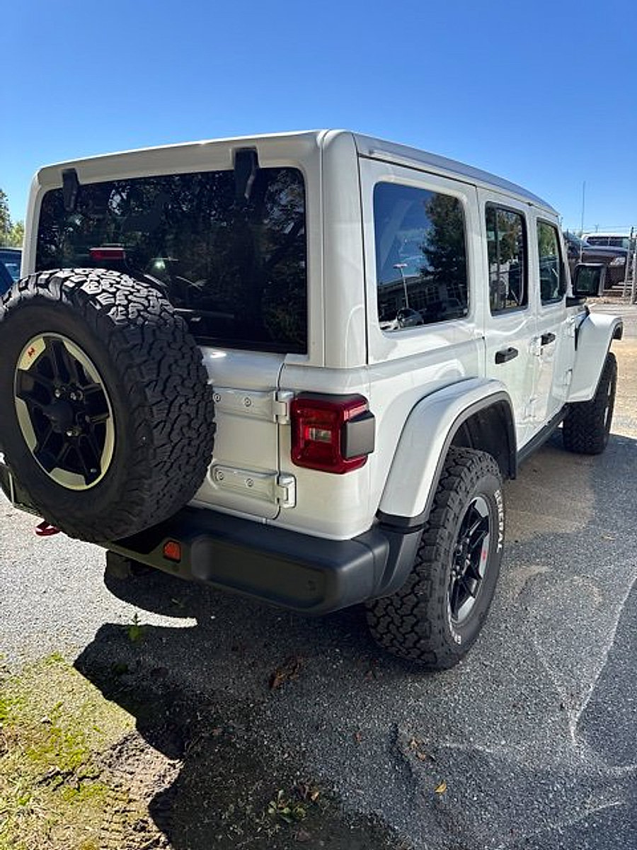 Used 2020 Jeep Wrangler Unlimited Rubicon AWD/4WD image 4