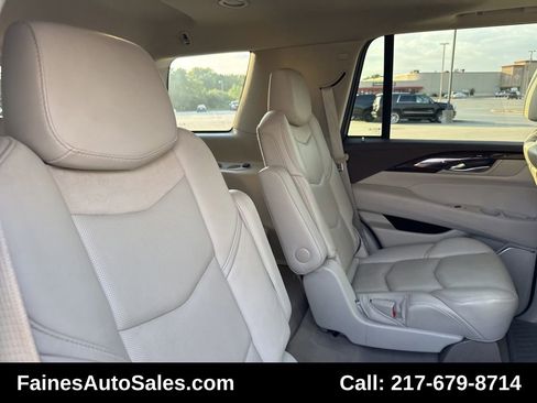 Used 2016 Cadillac Escalade Luxury image 70