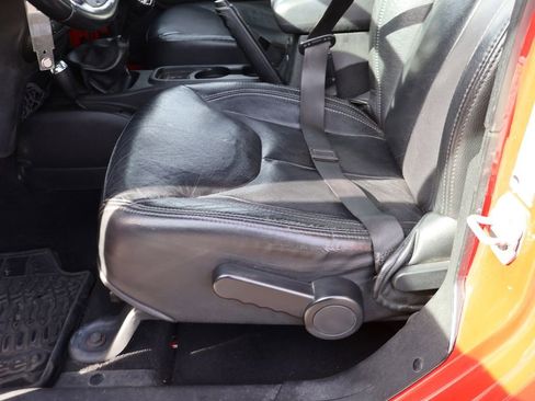 Used 2013 Jeep Wrangler Unlimited Sahara w/ Connectivity Group image 42