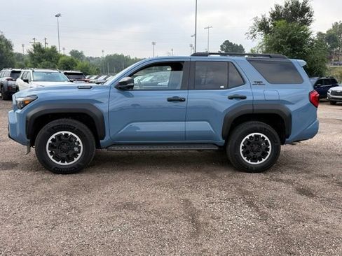 Used 2026 Toyota 4Runner TRD Off-Road Premium AWD/4WD image 2