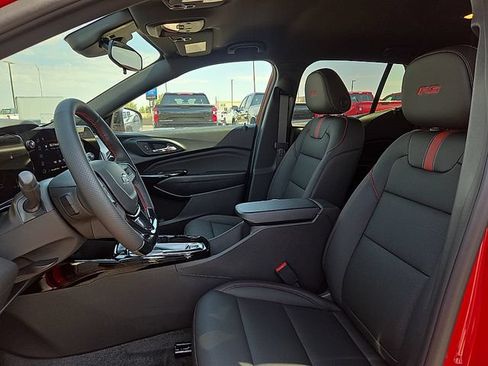 New 2026 Chevrolet Trax RS w/ Driver Confidence Package FWD image 10