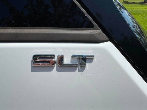 Used 2020 GMC Terrain SLT AWD/4WD image 18