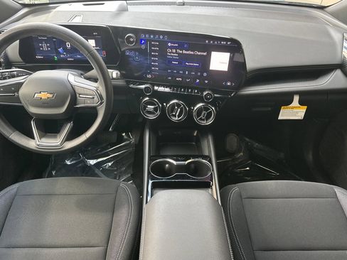 Used 2026 Chevrolet Blazer EV LT FWD image 15