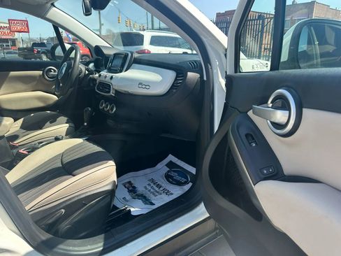 Used 2016 FIAT 500X Lounge image 13