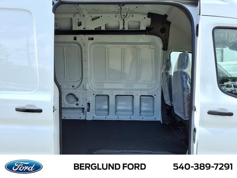 New 2025 Ford Transit 250 148 High Roof AWD image 7