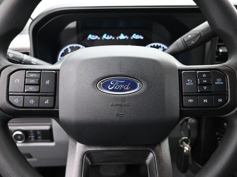 New 2026 Ford F250 XLT w/ FX4 Off-Road Package image 11