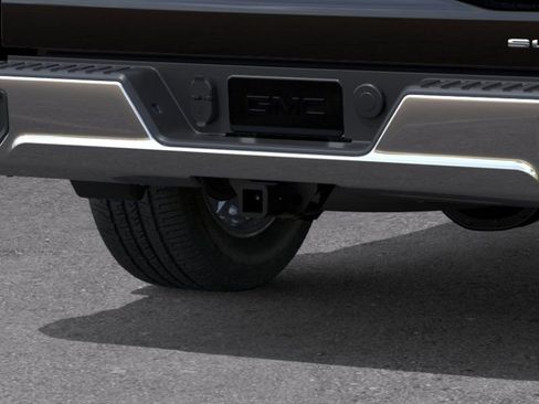 New 2026 GMC Sierra 1500 SLE w/ Preferred Package RWD image 14