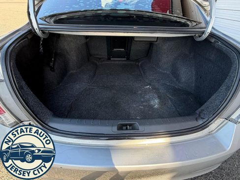 Used 2009 Honda Accord EX-L image 8