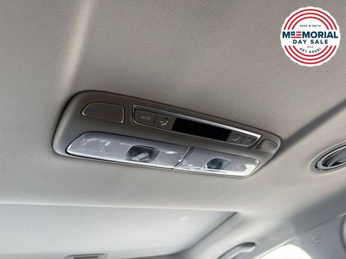 Used 2025 Kia Telluride S AWD/4WD image 29