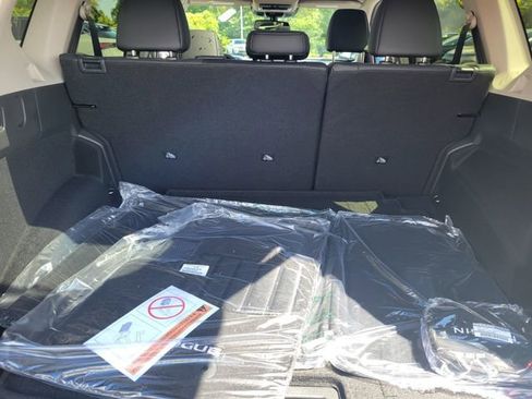 New 2026 Nissan Rogue Platinum w/ Platinum Premium Package image 38