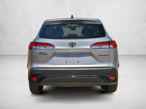 Used 2025 Toyota Corolla Cross AWD Hybrid image 7