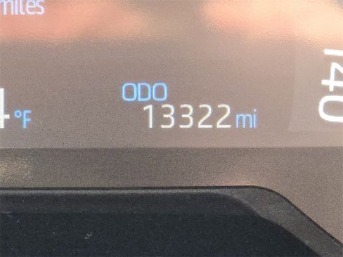 Used 2024 Toyota RAV4 XLE Premium image 26