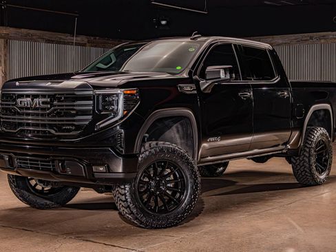Used 2022 GMC Sierra 1500 AT4 AWD/4WD image 5