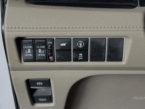 Used 2024 Honda Odyssey EX-L image 11