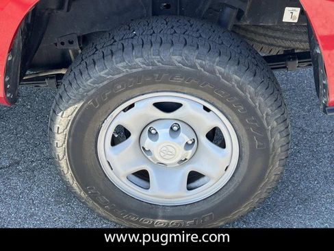 Used 2023 Toyota Tacoma SR RWD image 19