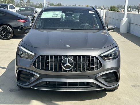 New 2025 Mercedes-Benz GLA 35 AMG 4MATIC image 5