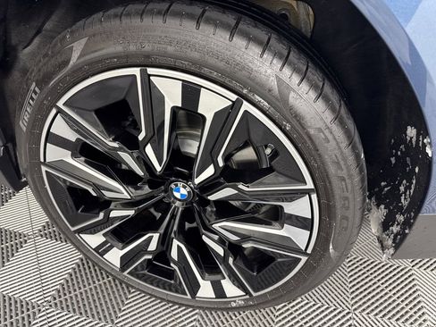 Used 2025 BMW X3 xDrive30i w/ Premium Package image 26