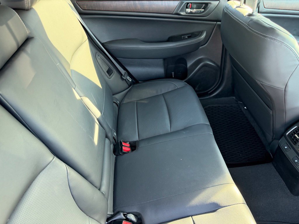 Used 2017 Subaru Outback 3.6R Limited AWD/4WD image 17