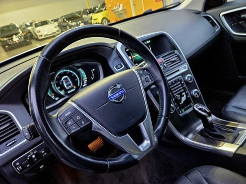 Used 2015 Volvo XC60 T5 AWD/4WD image 27