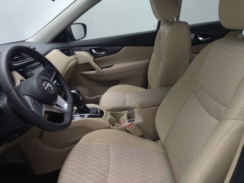 Used 2020 Nissan Rogue SV AWD/4WD image 17