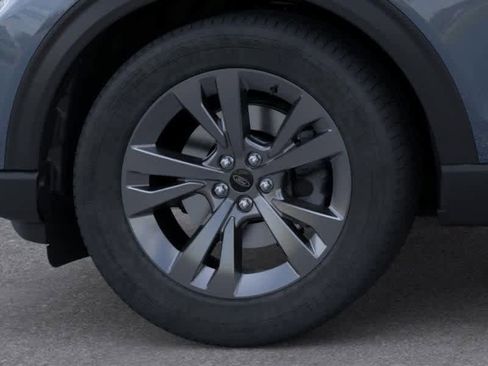 New 2026 Ford Explorer Active w/ Active Comfort Package image 19